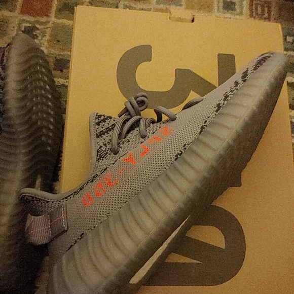 Yeezy Boost 360 v2.0 Beluga Sz 10 - Picture 7 of 8